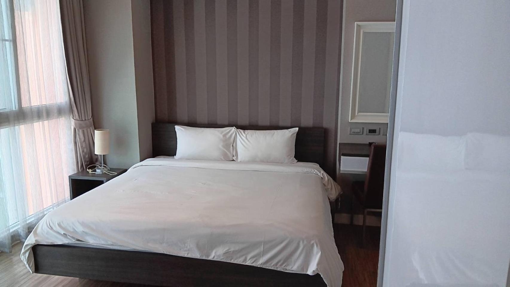 J Residence Thonglor 8 Bangkok Esterno foto