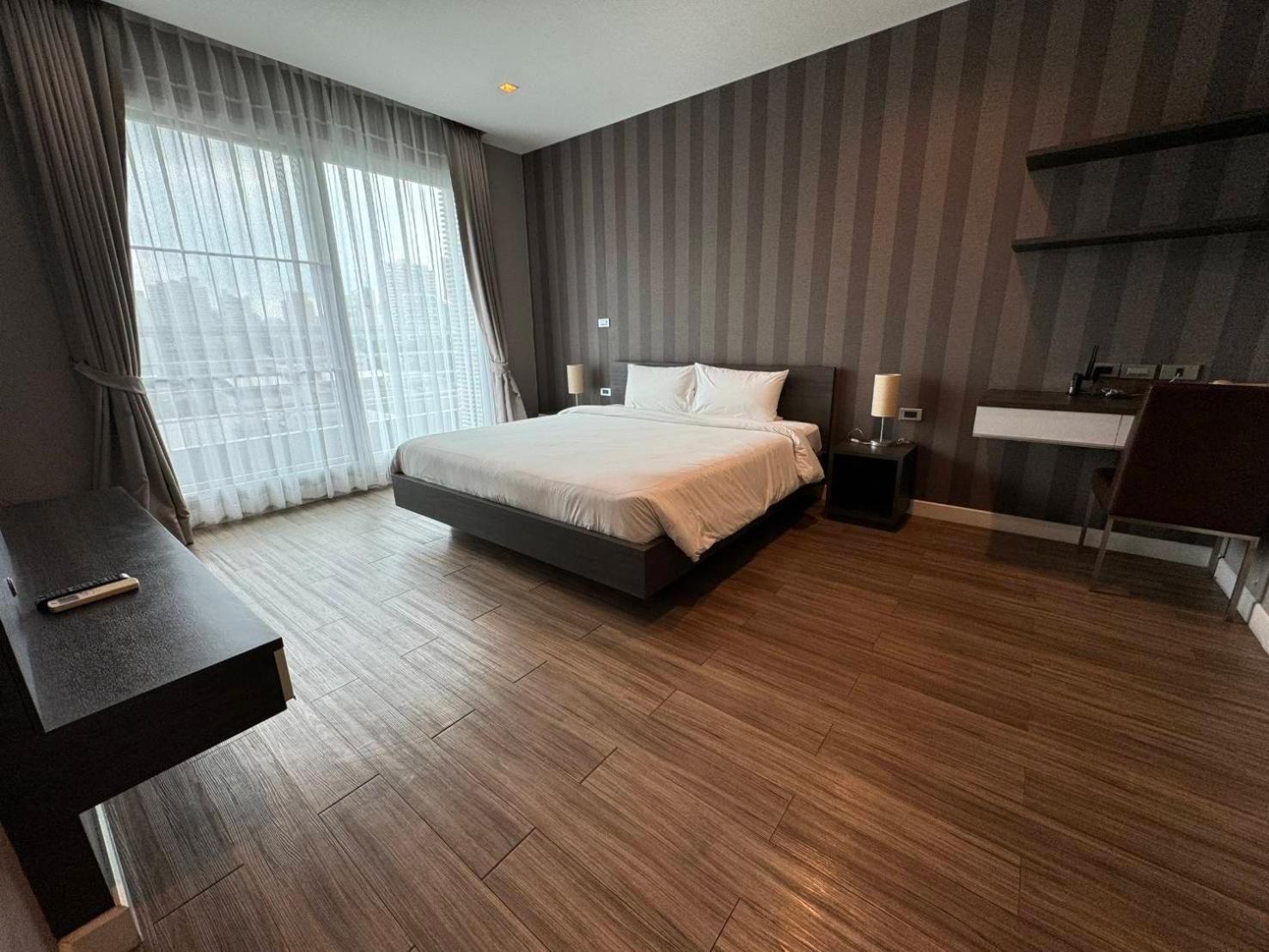 J Residence Thonglor 8 Bangkok Esterno foto