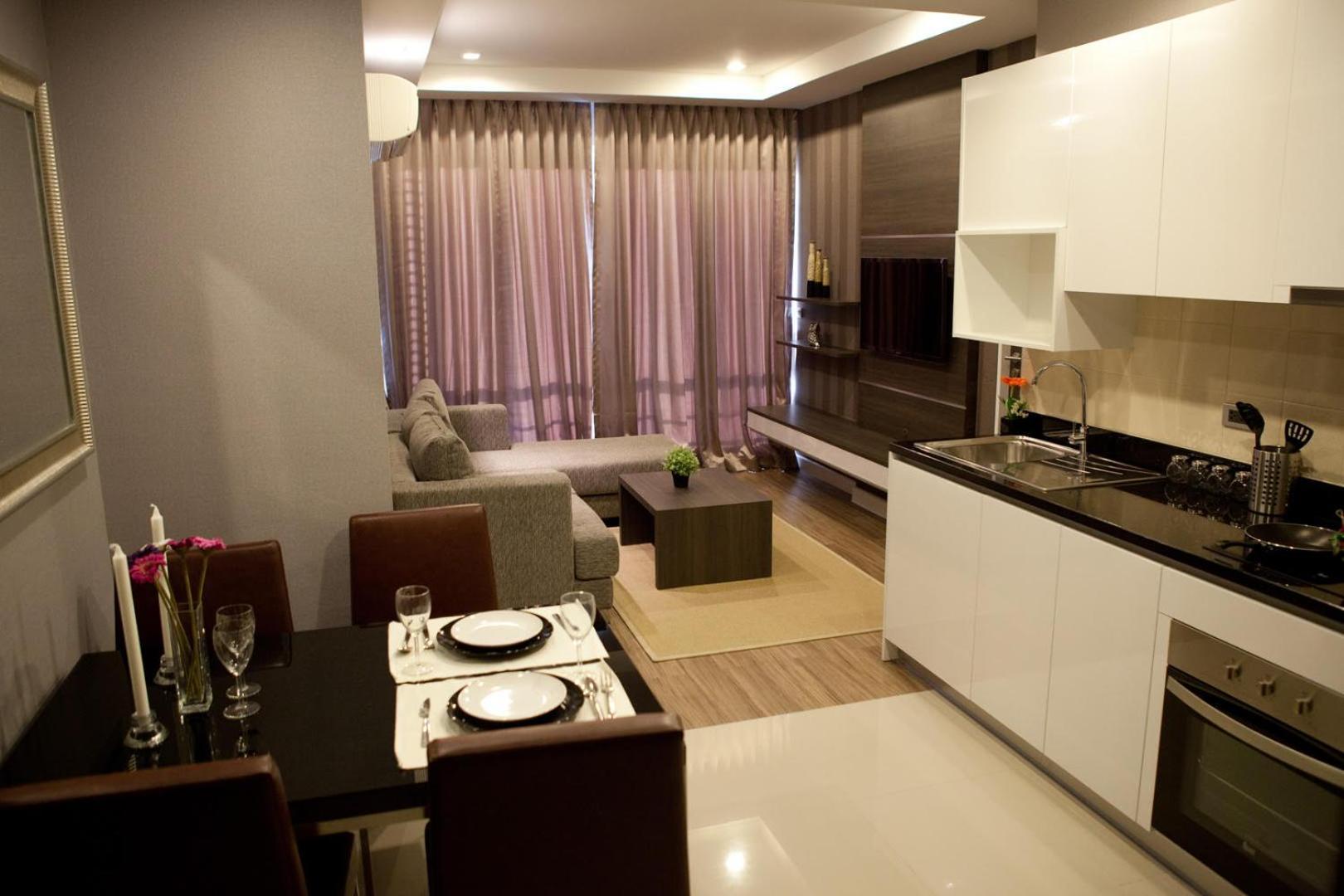 J Residence Thonglor 8 Bangkok Esterno foto